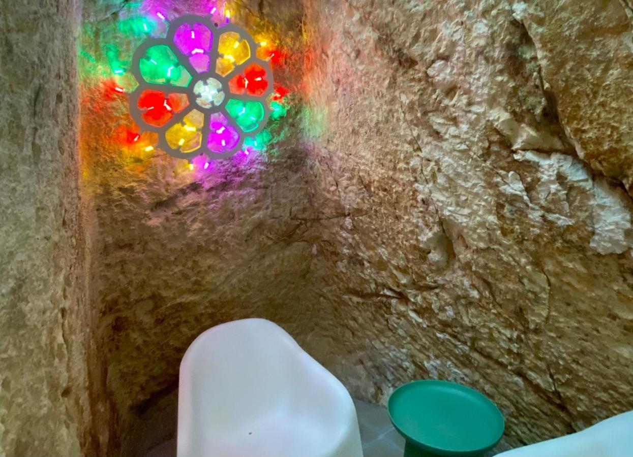 Grotta Antigone - 3Min Dal Centro Storico Leilighet Ostuni Eksteriør bilde
